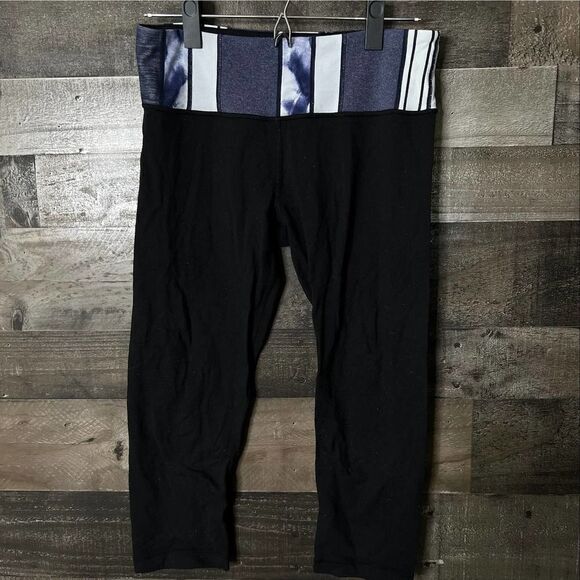 Lululemon Crop Leggings 8 - Picture 1 of 3